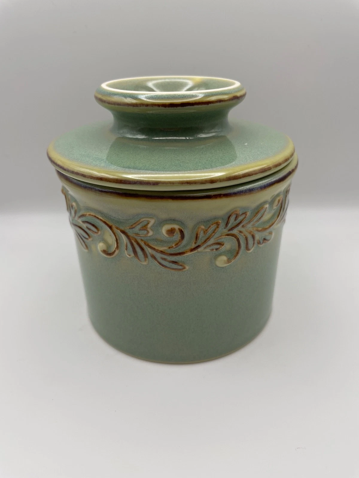 L Tremain Original Butter Bell Crock Antique Sea Spray Color