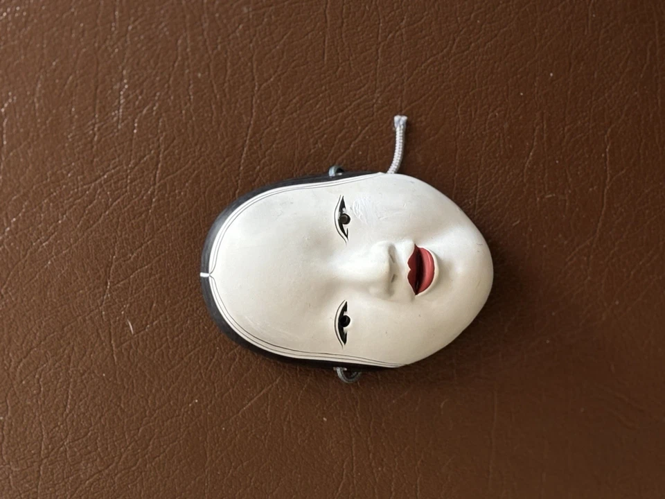 Máscara Noh Zo-onna Cerámica 19cm Hecha en Japón Decorativa Artesanía Japonesa Foto 2 de 4