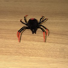 Zuru Robo Alive Animatronic Real Life Robotic Crawling Black Widow Spider!!