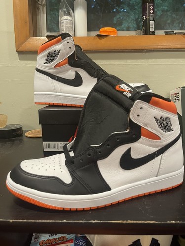 Air Jordan 1 Retro High OG Electro 