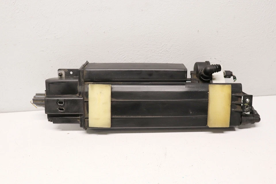 P908114 2009-2011 Jaguar XF bote evaporador de carbón con módulo 6W939E857A Foto 3 de 4