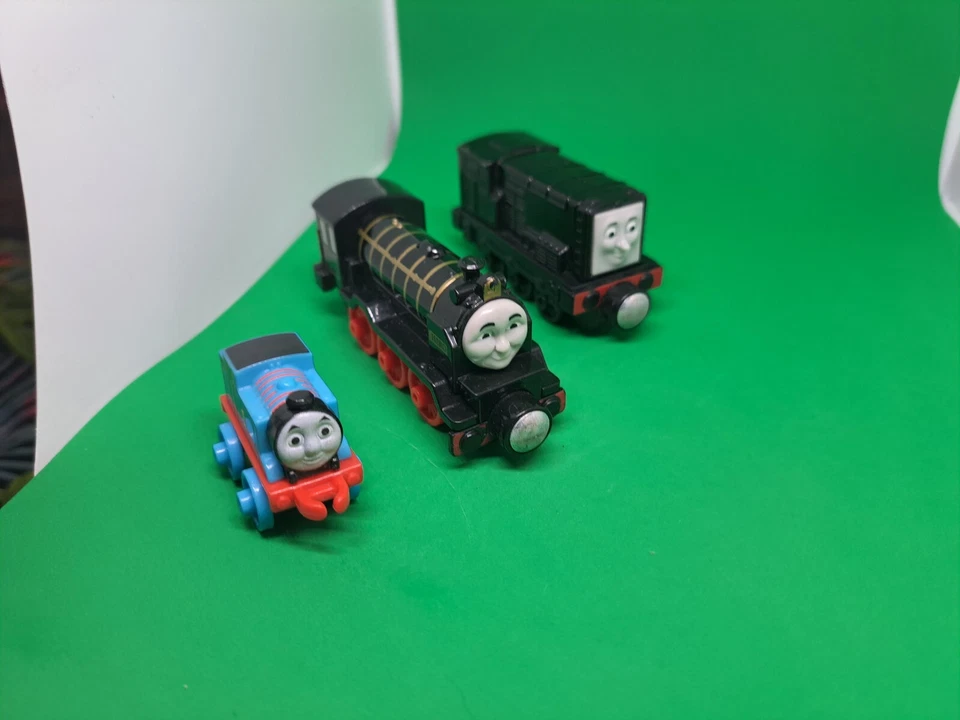 Thomas & Friends Train Pieces And Unbranded Train Pieces - Image 2 of 4