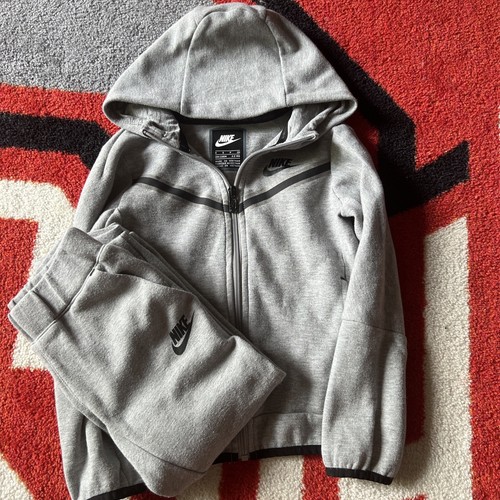 Nike Youth Tech Fleece eBay