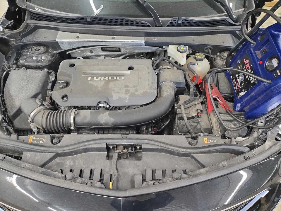 Used Automatic Transmission Assembly fits: 2019 Cadillac Xt4 AWD Grade A - Image 4 of 4