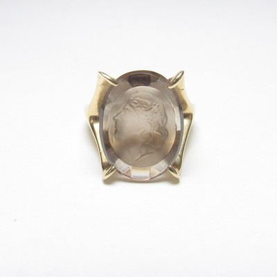 Estate 14K Yellow Gold Carved Natural Curly Hair Woman Smoky Quartz Cameo Ring