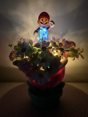 Gesteck Blumengesteck Super Mario Pilz Blumen Retro vintage LED 