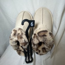 Joyspun Clog Off White With Animal Print Lining Women Size 6