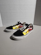 Vans Flame Suade Size 7 men 8.5 women unisex - Old Skool Flame Wall 2018