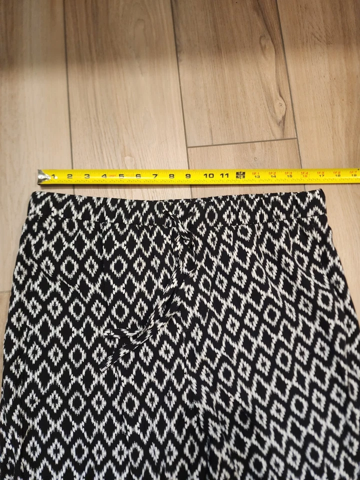 Nuevo con etiquetas Pantalones de Salón Banana Republic Grandes Suaves Blanco y Negro Cintura Cordón Foto 3 de 4