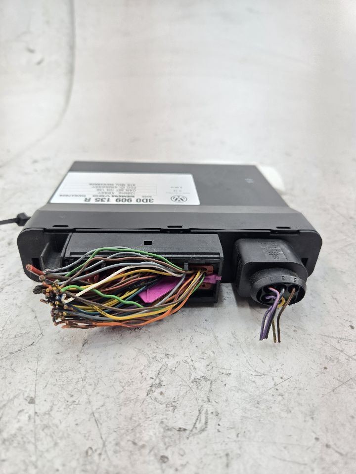 Bentley Continental GT 2003-2010 Control unit P/N 3D090913