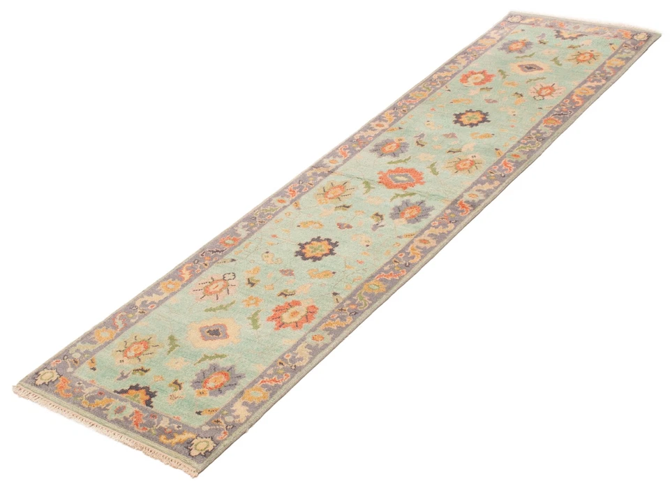 2'6" x 10'2" Vintage Hand-knotted Runner Rug Traditional Oriental Wool Carpet - Image 4 of 4