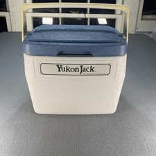 Vintage Rare Coleman Personal 8 Yukon Jack Beige Blue USA Made