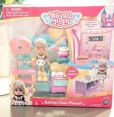 Royale High Baking Class Playset & Fashion (NO Virtual codes)
