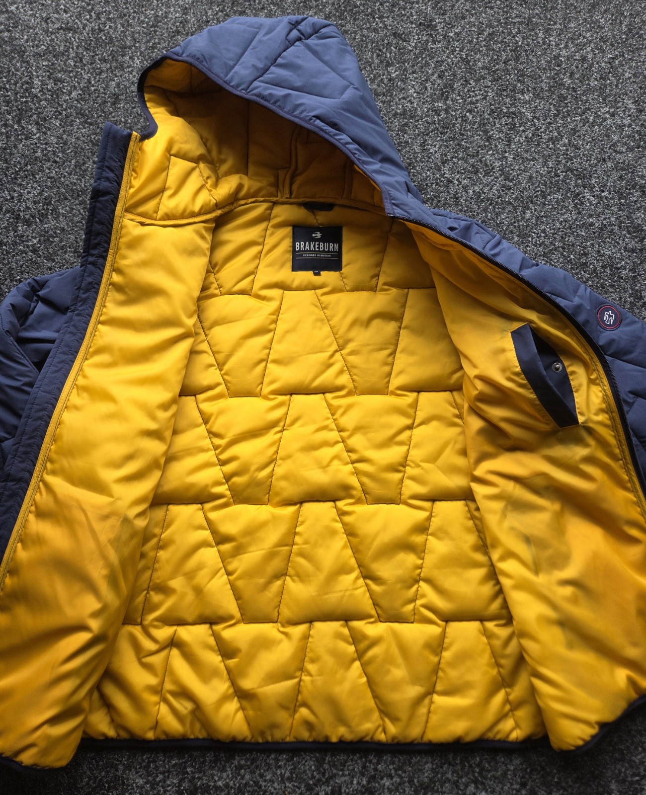 Brakeburn Men’s Navy Puffer Jacket M Yellow Lining -Lightweight & Warm image 10