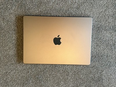 Apple MacBook Pro 14  (2021)   Apple M1 Max   64GB RAM   Excellent Condition