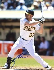 BRANDON MOSS OAKLAND A'S BATTING SIGNED 8X10 PHOTO W/COA