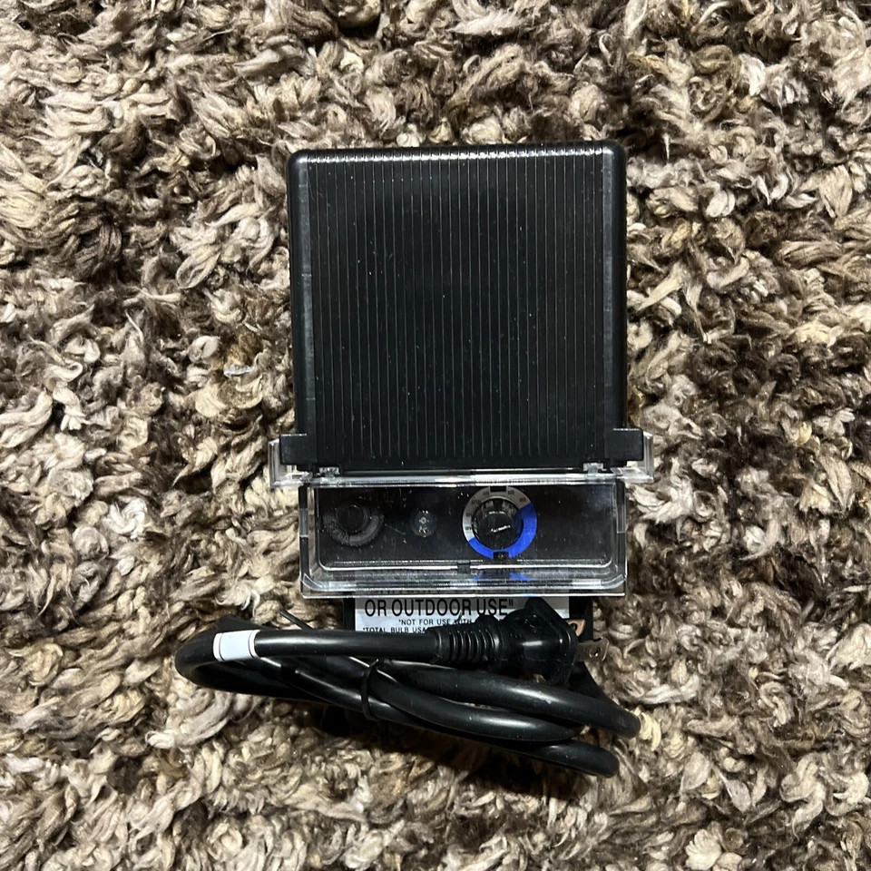 Transformador Alpine de 100 vatios con fotocélula y temporizador Foto 2 de 3