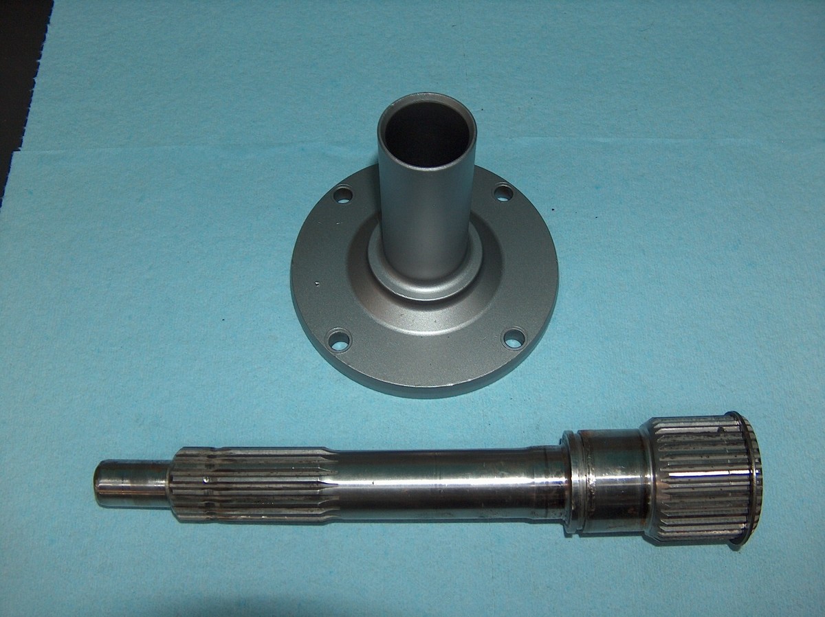 Jerico 4 Speed Transmission Mopar Bearing Retainer w/18 Spline