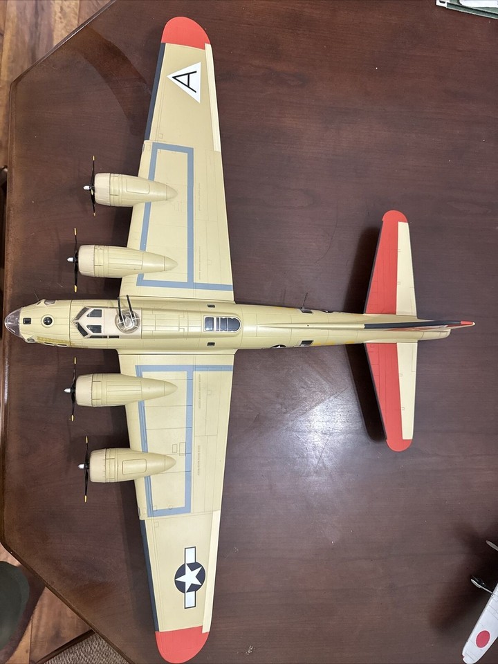 Franklin Mint 1/48 B-17G Flying Fortress Nine-O-Nine - FMB11E380C - Occasion