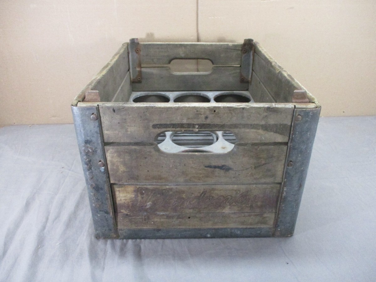 Vintage 1940's Borden's Dairy Wood & Metal Milk Crate
