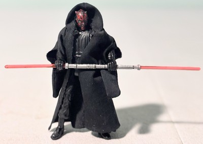 Vintage 1999 Star Wars Kenner Darth Maul Figure Complete Cloth Robe Cloak Cape