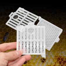 Beekeeping Transport Queen Cages Queen Bee Post Cage with Comb Fundation Sheet ]