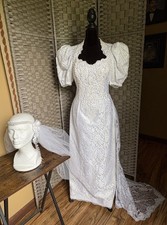 Vintage Renaissance 70 s Victorian Edwardian Wedding Dress Train Size 2/4 Small