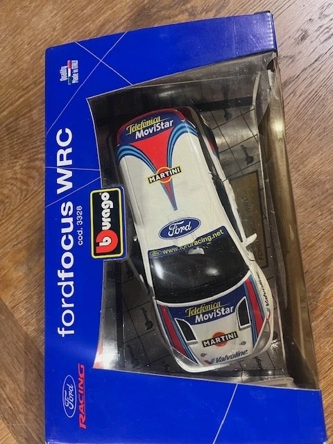 Coche modelo Ford Racing Burago Ford Focus WRC 1:18 Gold Collection Foto 4 de 4