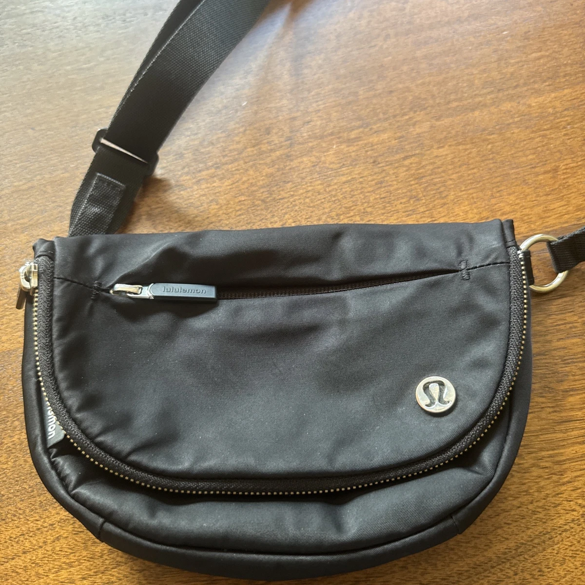 lululemon crossbody bag ebay Everywhere 2L Metal Hardware The Shop at Equinox 5 cm x 19 cm (4 Lululemon Crossbody Bags & Handbags