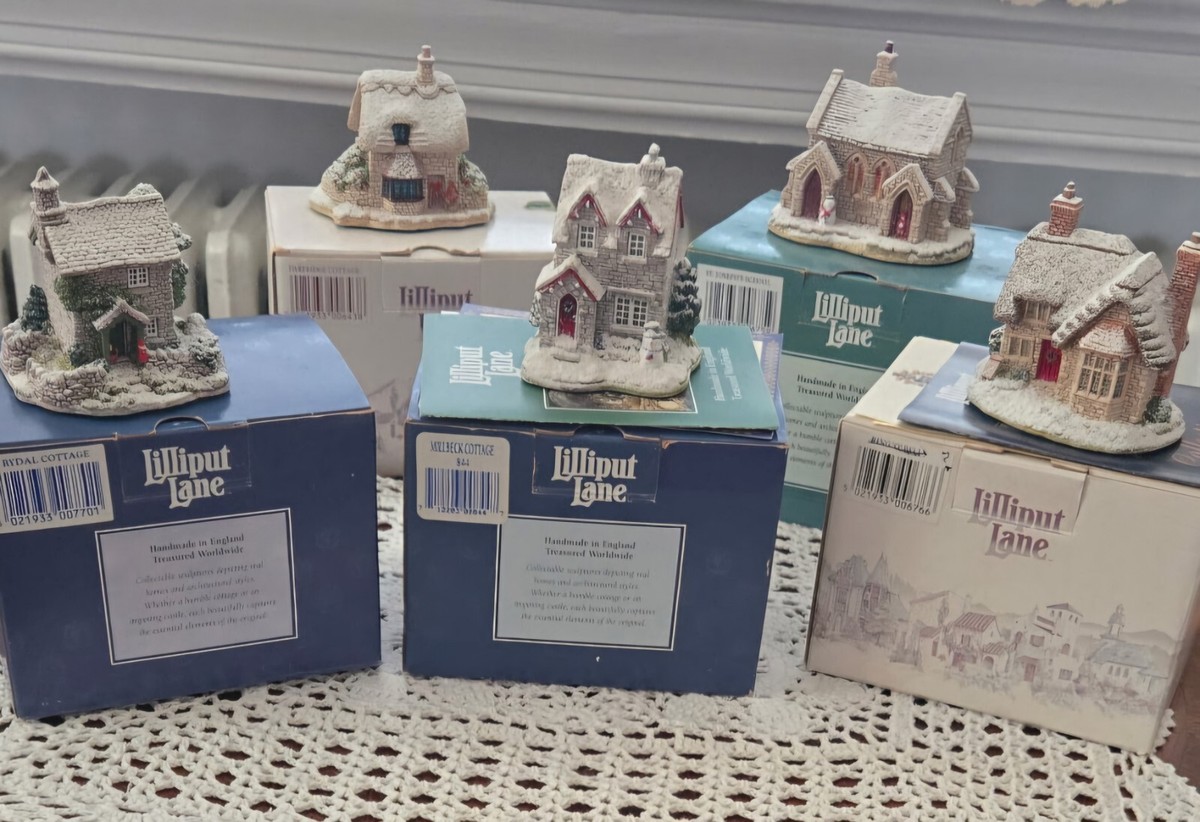 Lilliput Lane Snow Collection Cottages for sale online | eBay
