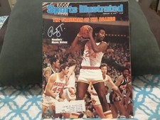 RUDY TOMJANOVICH SIGNED 1979 SPORTS ILLUSTRATED/MALONE 1ST COVER,HOUSTON ROCKET