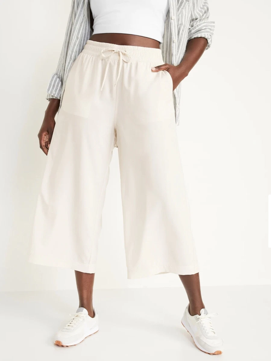 Old Navy Women's Extra High-Waisted StretchTech Cropped Wide-Leg