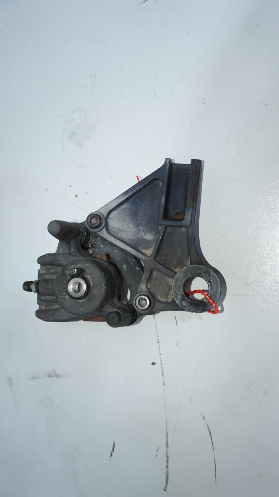 2006 05 Kawasaki Ninja Zx6r Zx636 Rear Back Brake Caliper W Mount