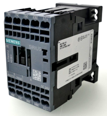 2x Siemens SIRIUS Hilfsschütz 3RH2 131-2BB40 | E:06 | 3RH2131-2BB40