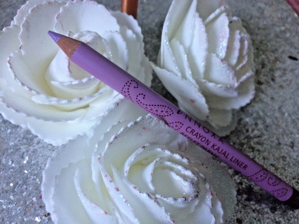 INNOXA CRAYON KAJAL LINER YEUX HAUTE TOLERANCE REFLET PARME