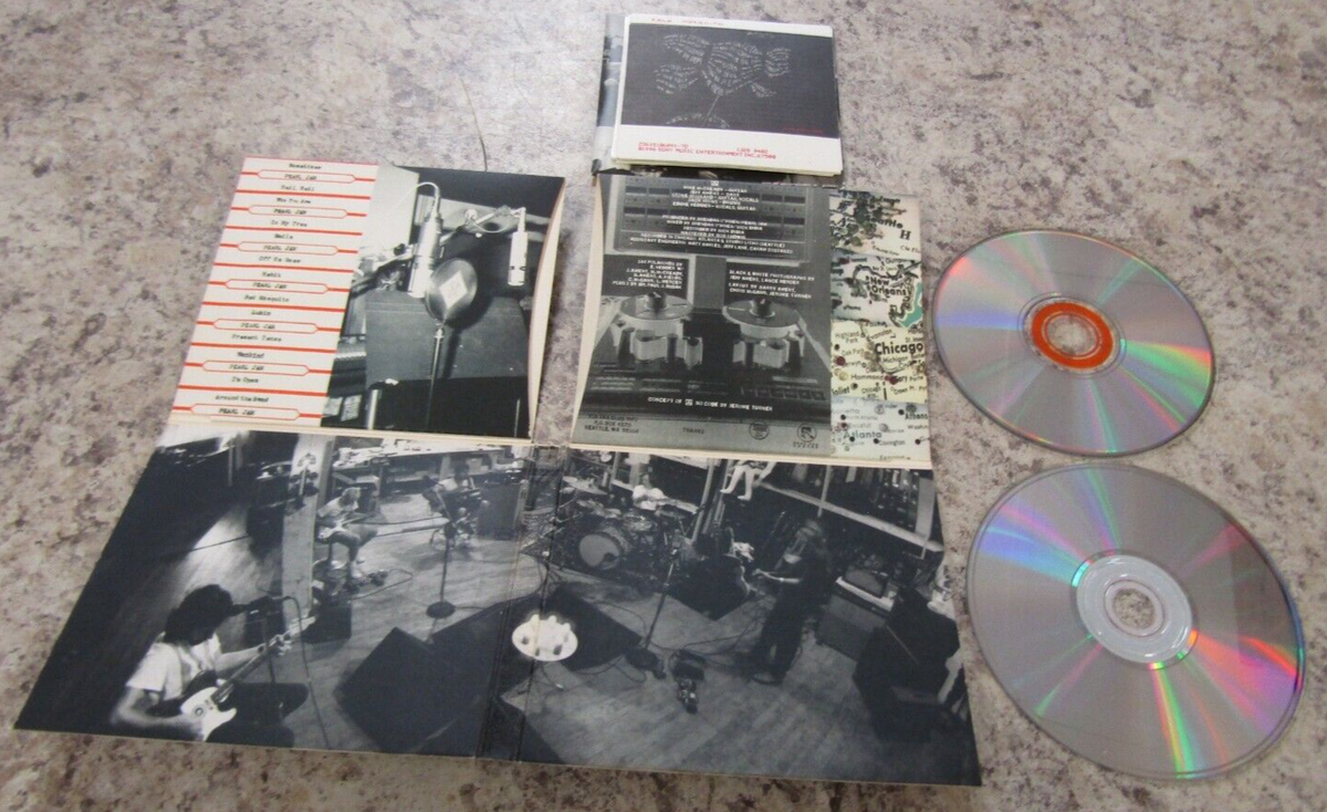 No Code by Pearl Jam (CD, Aug-1996, Epic) and VS - Orange CD | eBay