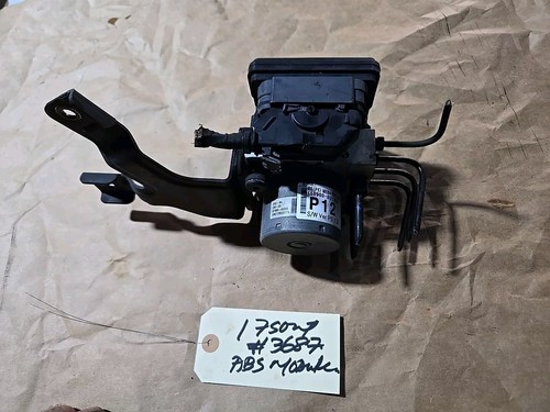2017-2019 Kia Soul Abs Pump Control Module BVYAG - Picture 2 of 3