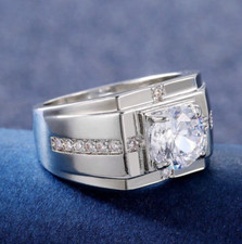 Anillo Moderno Unisex Regalo de Amor Anillo 2.10 CT Circonita cúbica Hombres Propuesta Anillo Plateado
