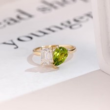 3.20 Ct Pear Cut Simulated Green Peridot Wedding Ring In 14k Yellow Gold Plated