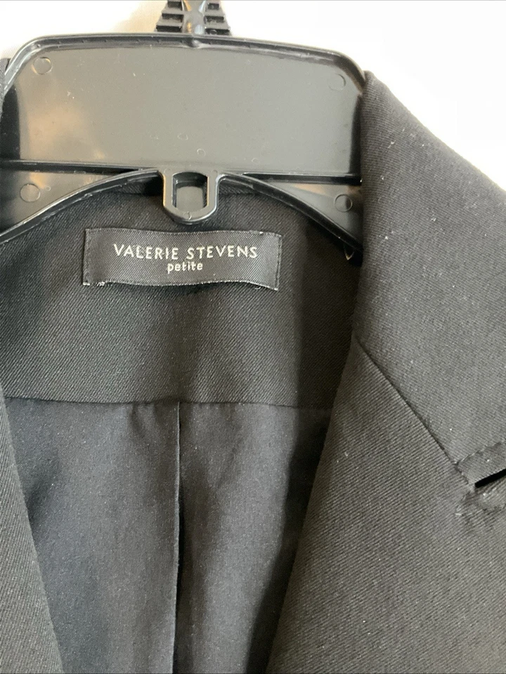 Valerie Steven’s Women’s Blazer Petite Black Size 6P #0154 - Image 2 of 4
