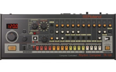 ROLAND TR-08 Rhythm Composer