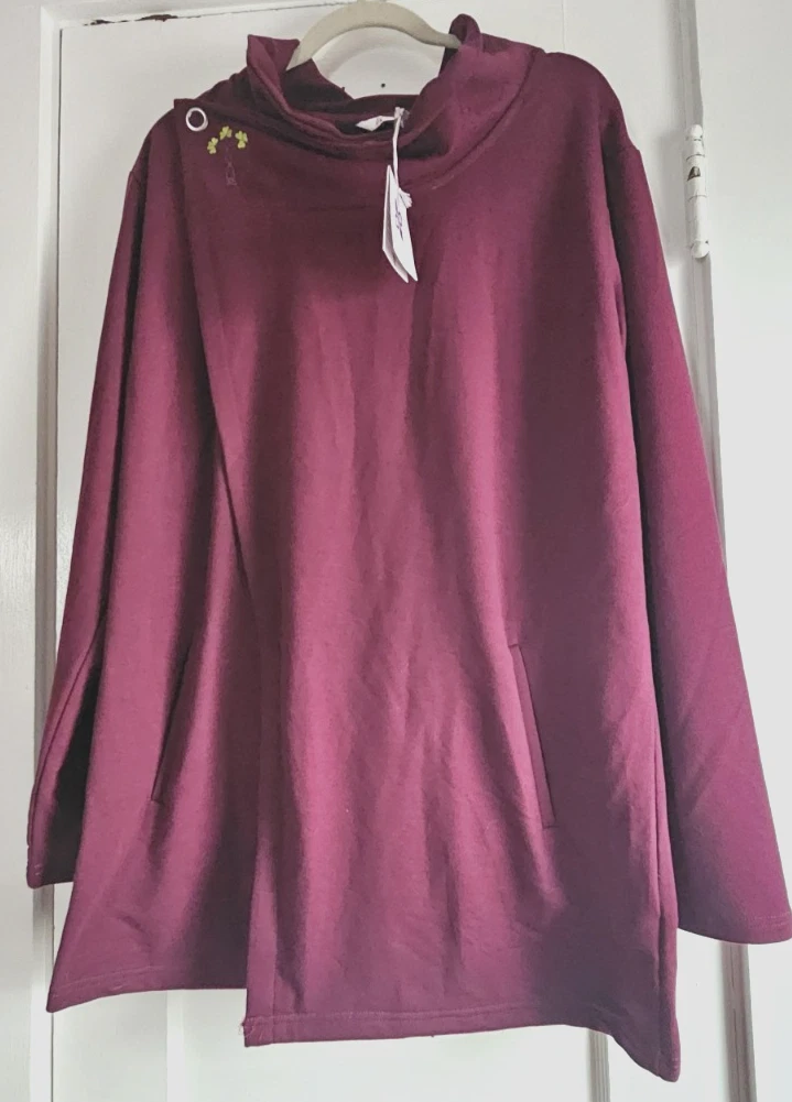 NWT lilac bloom women's 2XL red embroidery cape poncho cardigan