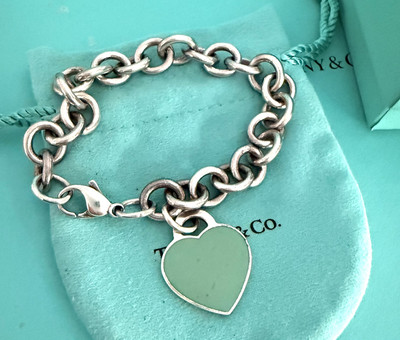 Return To Tiffany & Co. 7