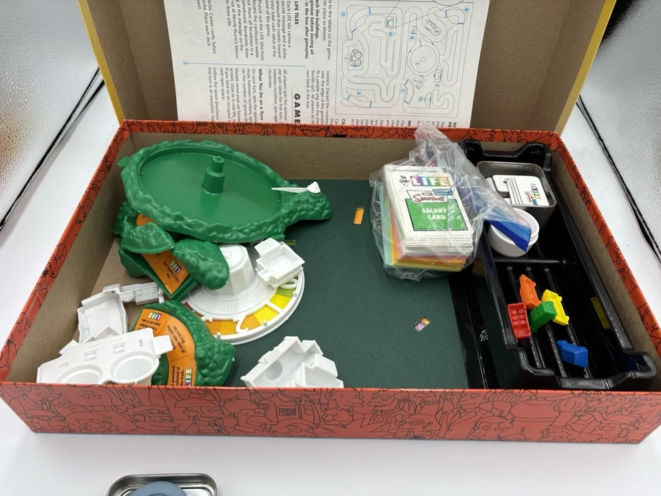 El Juego de la Vida Edición Los Simpson COMPLETO Milton Bradley 2004 apenas jugado Foto 4 de 4