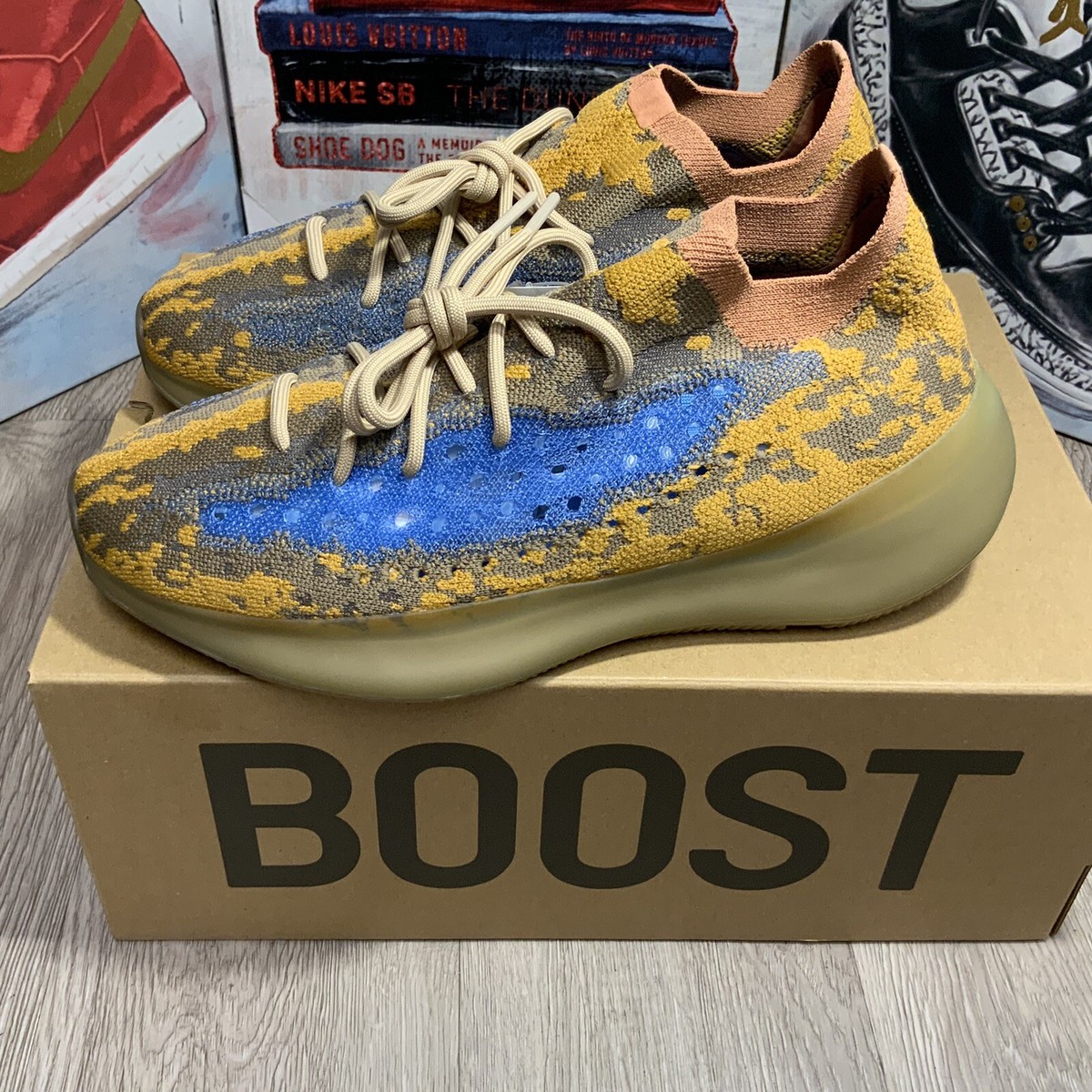 yeezy blue oat retail price