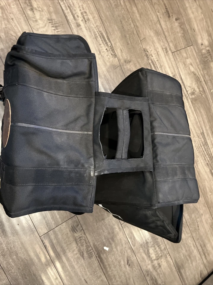 Bolsa de sillín de ciclismo Axiom Foto 3 de 4