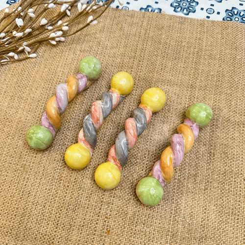 Mackenzie-Childs Braided Twist Ceramic Hand Crafted Handle Pull 4 Pc Set Vintage