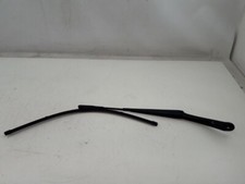 SCHEIBENWISCHER VORNE Mercedes-AMG GLA AMG (156.9) 2015 A1768200044