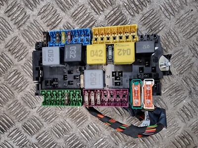 MERCEDES VITO FUSE BOX W447 2.1 DSL MAN 2017 FUSEBOX