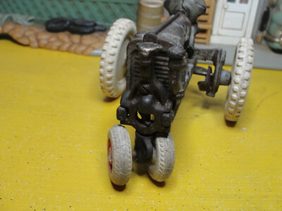 VINTAGE McCORMICK DEERING FARMALL TRACTOR ( GRAY,) ARCADE-- | eBay